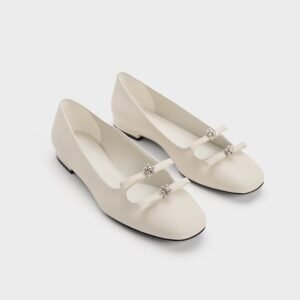 Cream Flatshoes